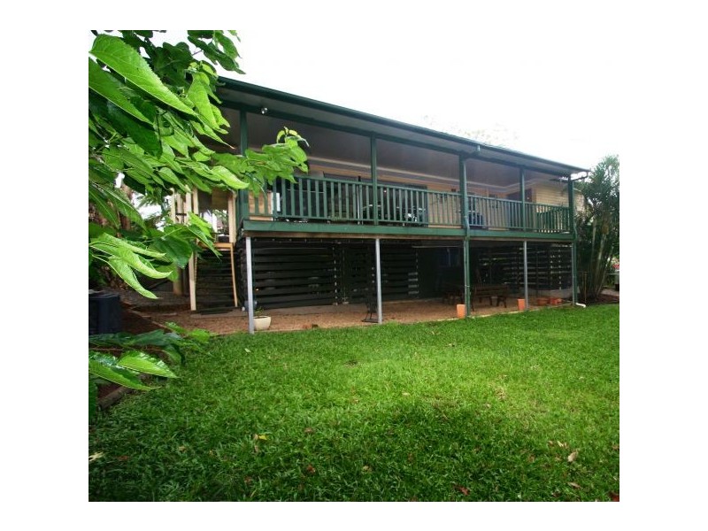 4 Kingaroy Street, Stafford QLD 4053