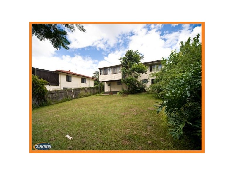 128 Mt Gravatt Capalaba Road, Upper Mount Gravatt QLD 4122