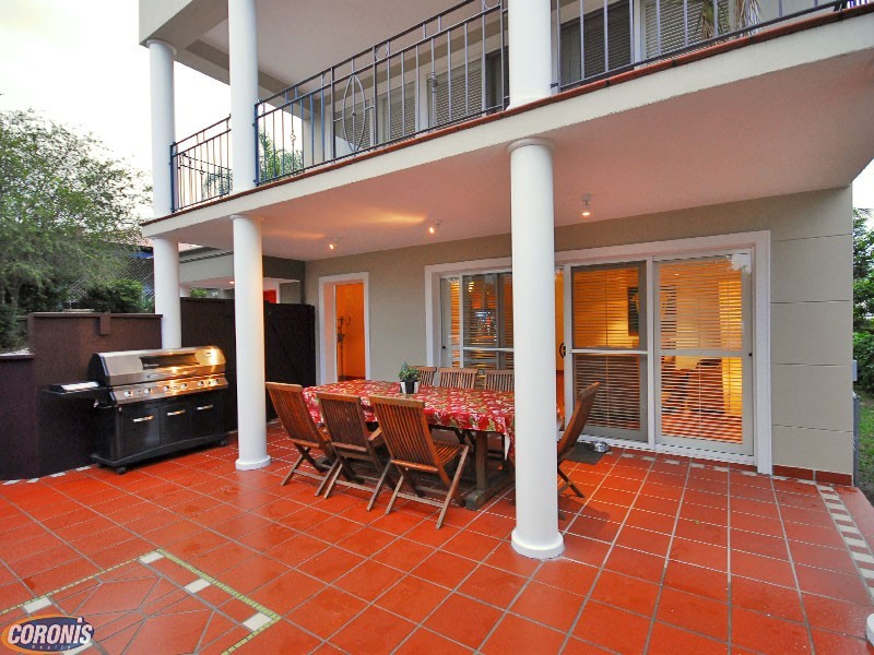 64 Sinatra Crescent, Mcdowall QLD 4053