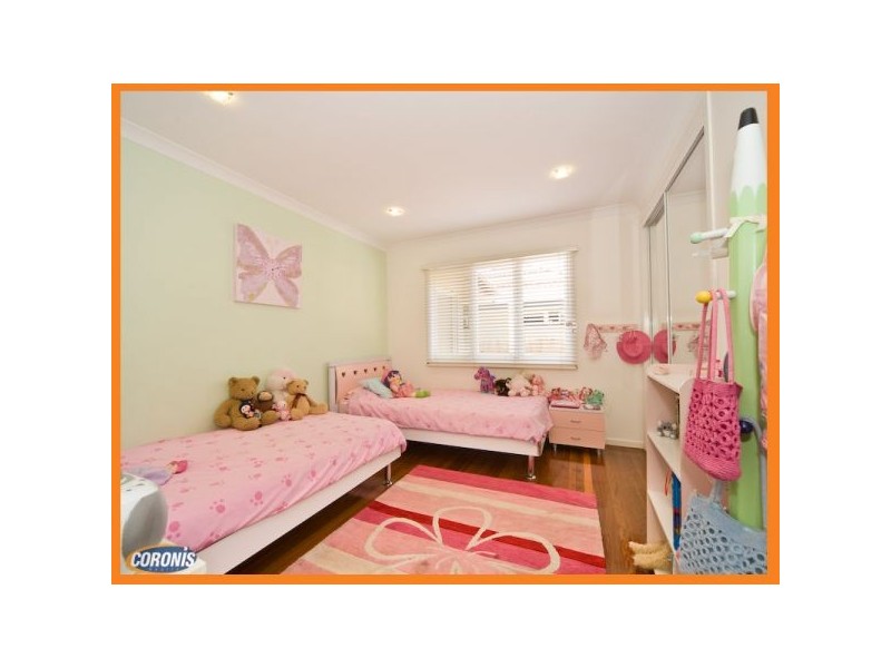 Holland Park West QLD 4121