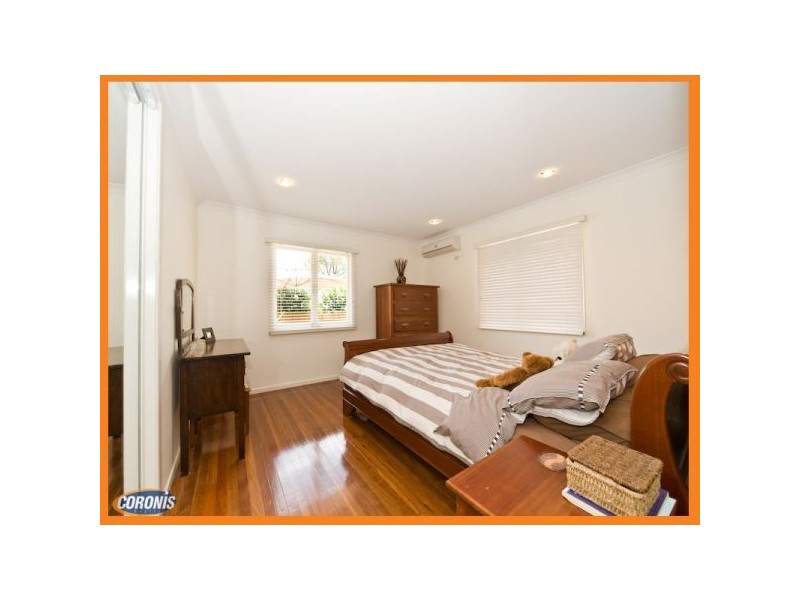 Holland Park West QLD 4121