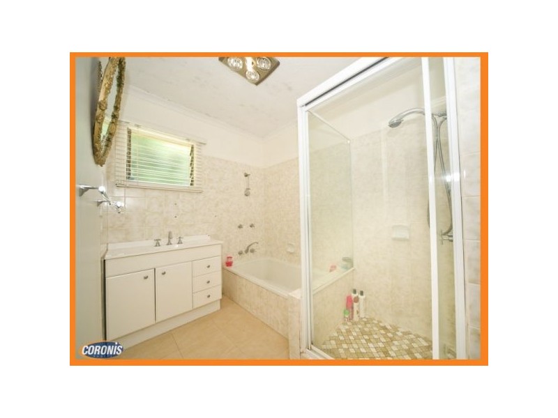 Holland Park West QLD 4121