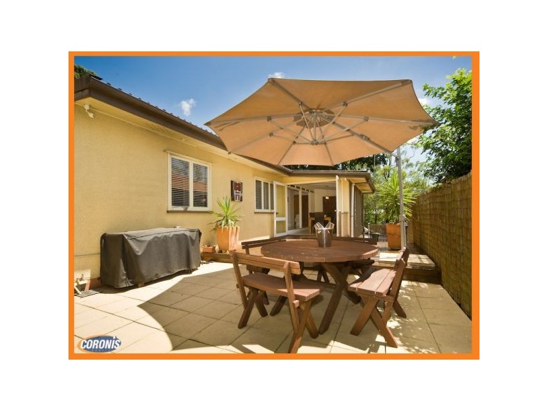 Holland Park West QLD 4121