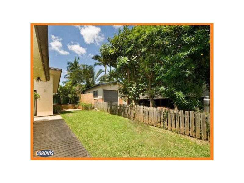 Holland Park West QLD 4121