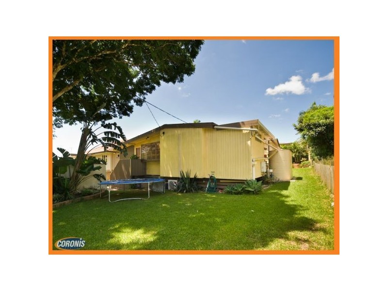 Holland Park West QLD 4121