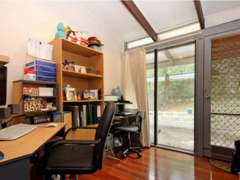 71 Maundrell Terrace, Chermside West QLD 4032