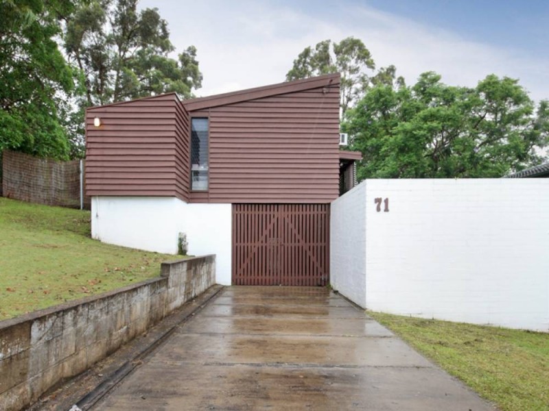 71 Maundrell Terrace, Chermside West QLD 4032