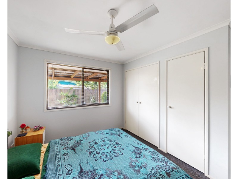7 Siska Court, Beachmere QLD 4510
