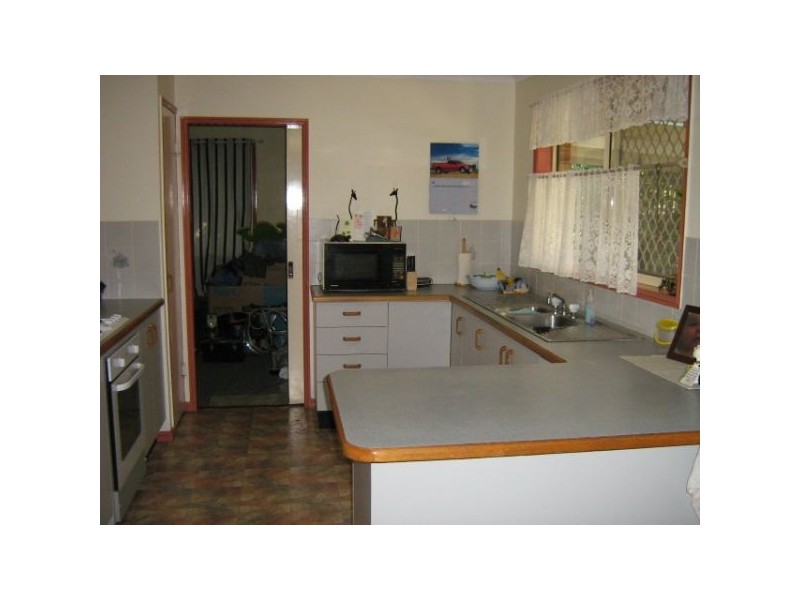 18  Talbot Drive, Kallangur QLD 4503