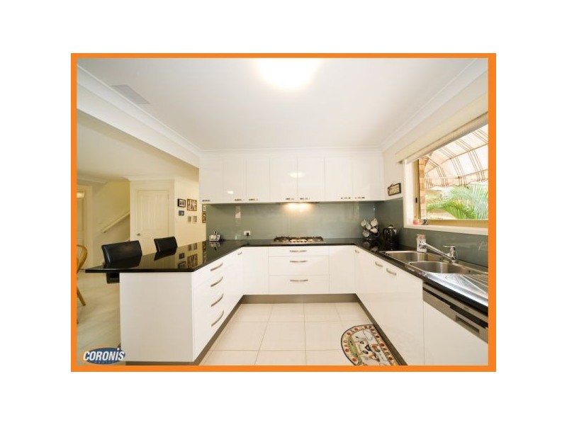 58 Kilmorey Street, Carindale QLD 4152