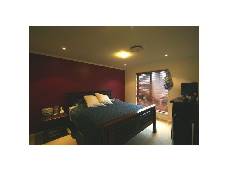 8 Johnston Place, Bracken Ridge QLD 4017