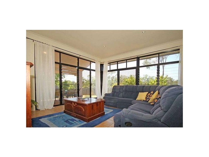 27 Matthau Place, Mcdowall QLD 4053