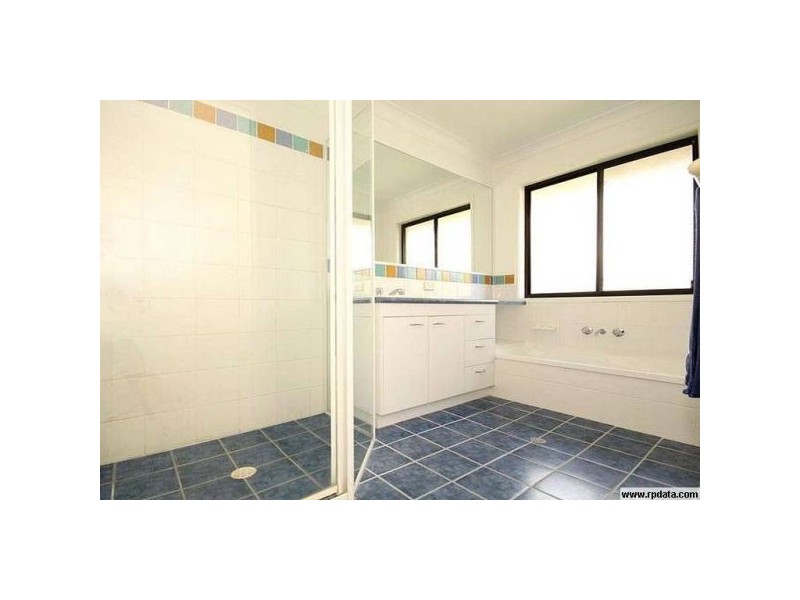 27 Matthau Place, Mcdowall QLD 4053