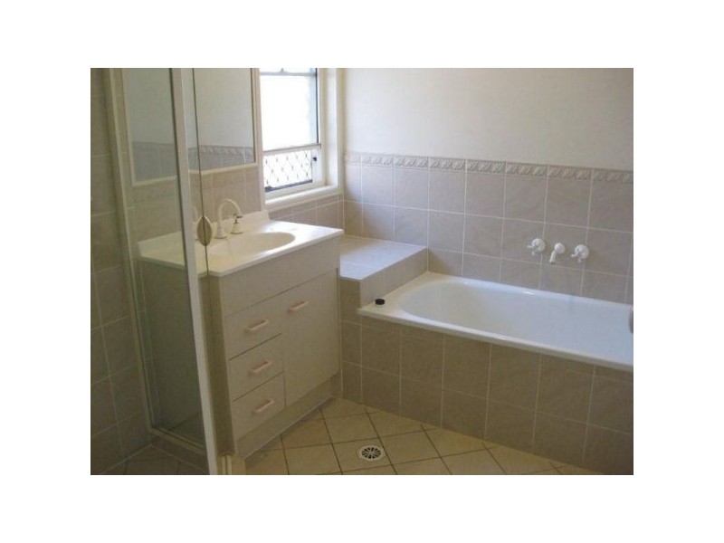 1 Pettys Road, Everton Hills QLD 4053