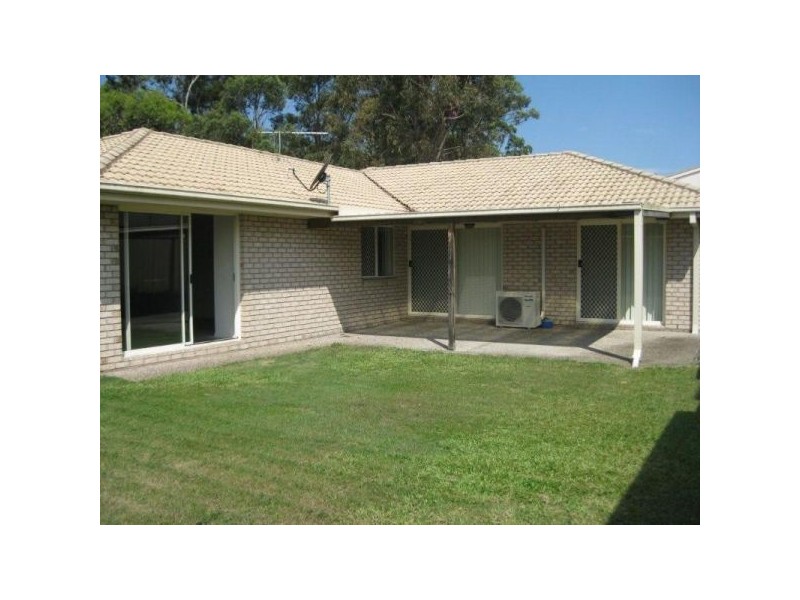 1 Pettys Road, Everton Hills QLD 4053