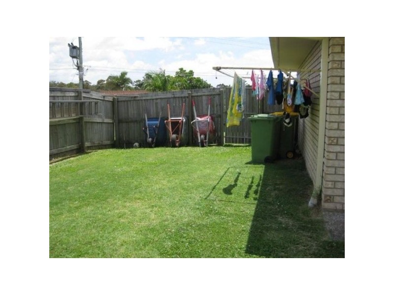 1 Pettys Road, Everton Hills QLD 4053