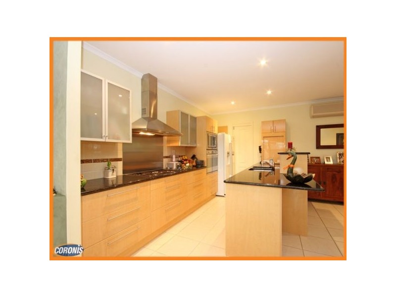 19 Somerset Lane, Little Mountain QLD 4551