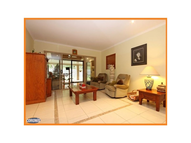 19 Somerset Lane, Little Mountain QLD 4551