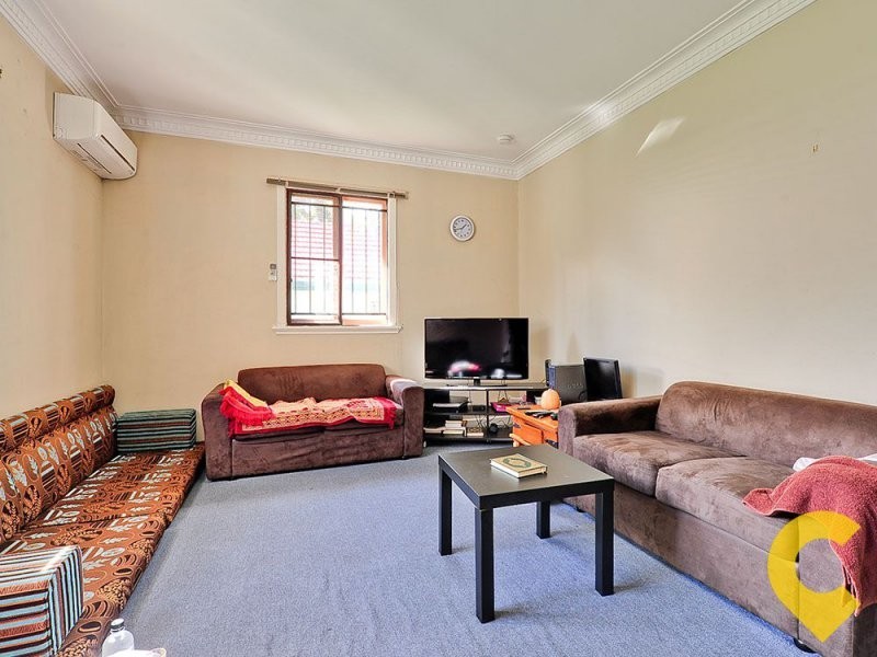 1563 Logan Rd, Mount Gravatt QLD 4122