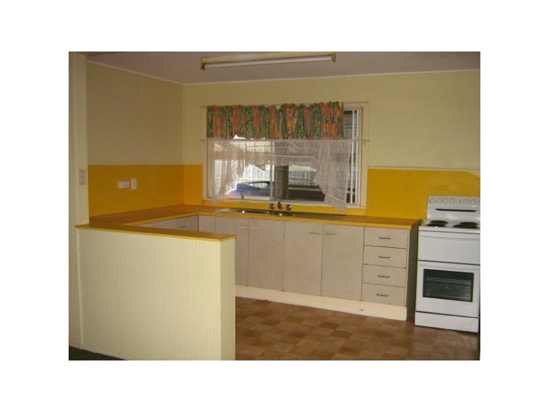 21A Storey Rd, Kallangur QLD 4503