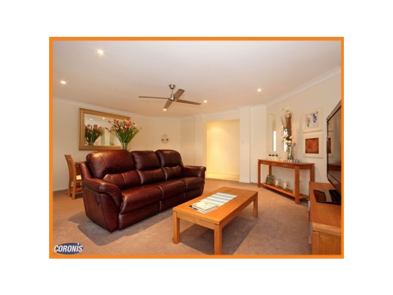 4 Rutherford Place, Pelican Waters QLD 4551