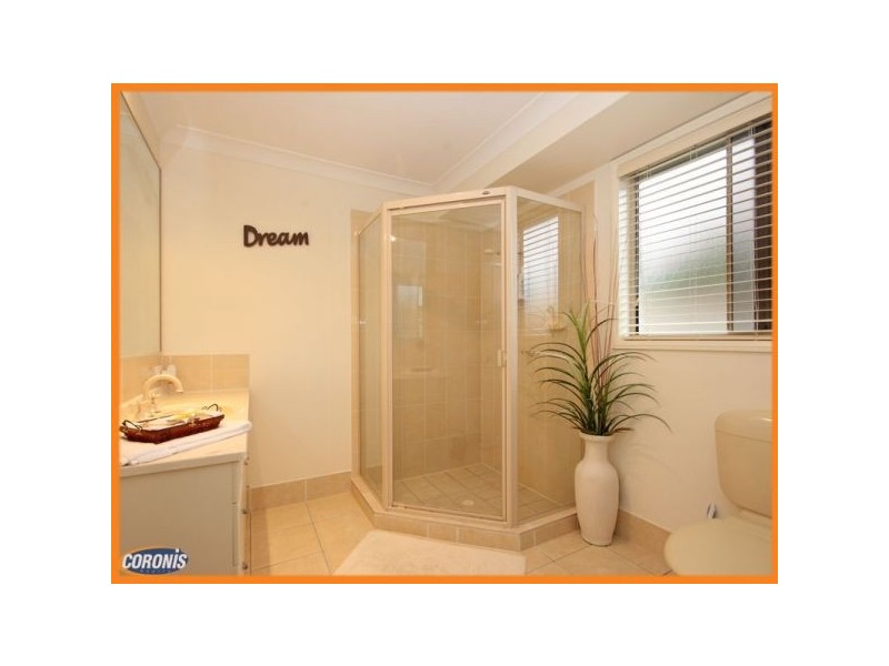 4 Rutherford Place, Pelican Waters QLD 4551