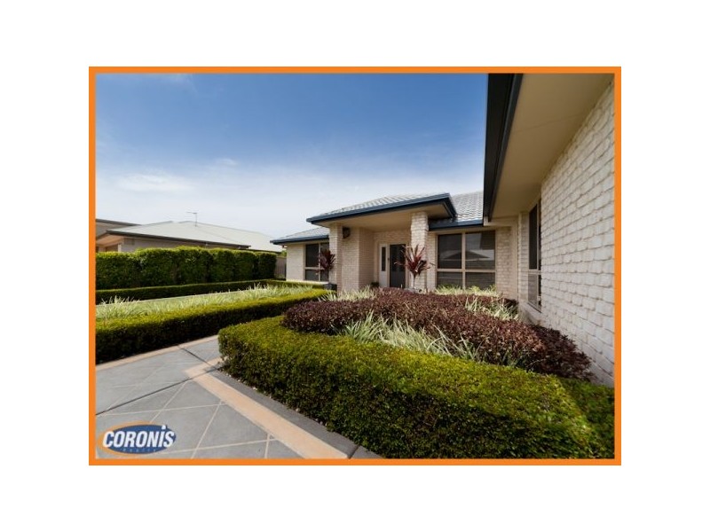 4 Rutherford Place, Pelican Waters QLD 4551
