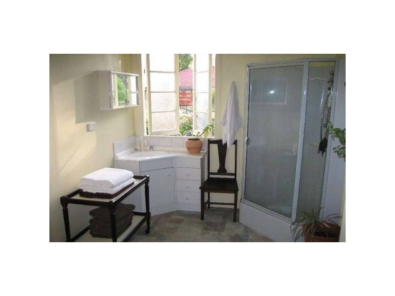 1/12 Gracemere Street, Newmarket QLD 4051