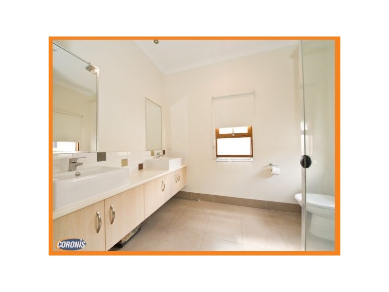 16 Lisburn Street, East Brisbane QLD 4169