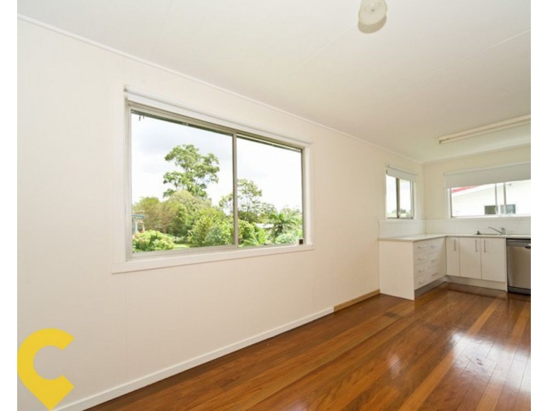 2 Salway Street, Stafford Heights QLD 4053