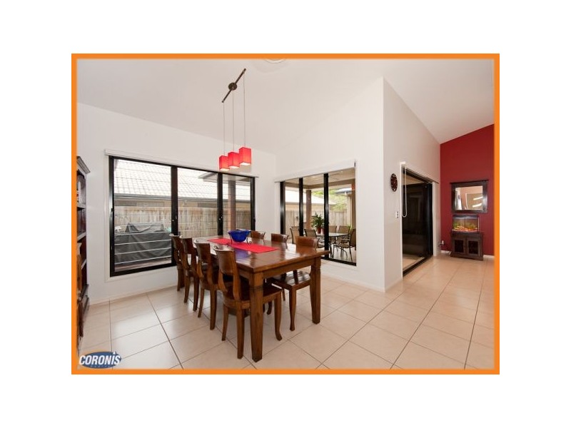 6 Brookfield Street, North Lakes QLD 4509