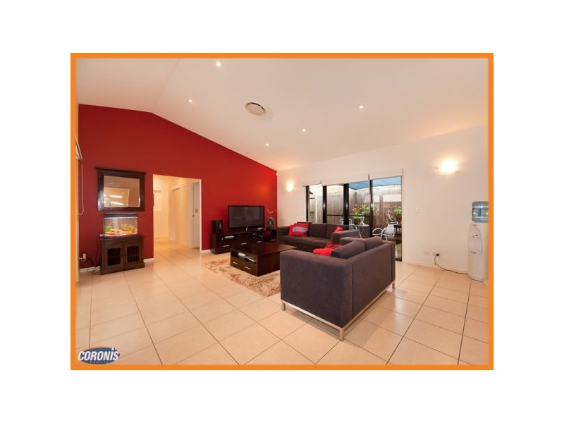 6 Brookfield Street, North Lakes QLD 4509