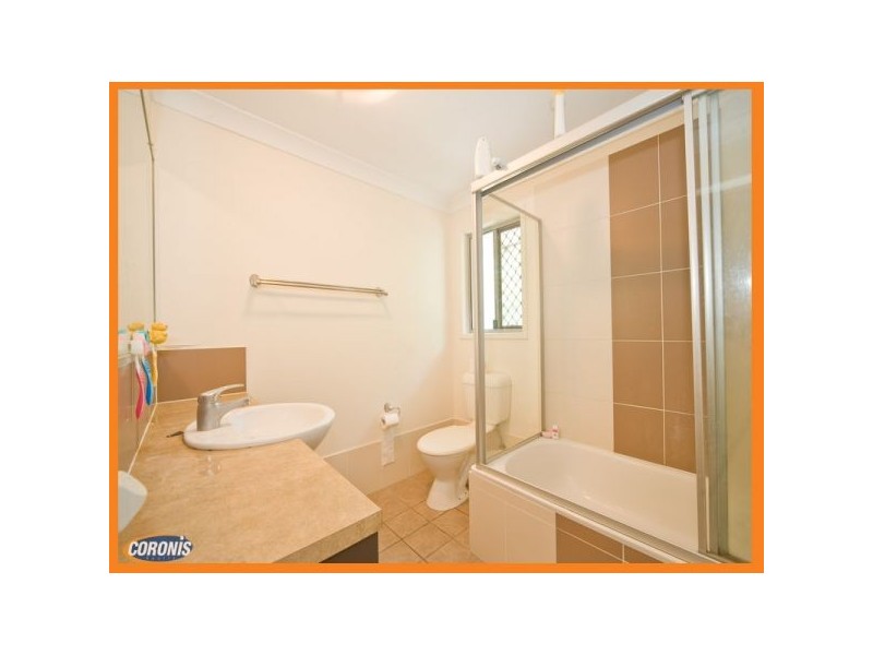 4/8 Eric Road, Holland Park QLD 4121