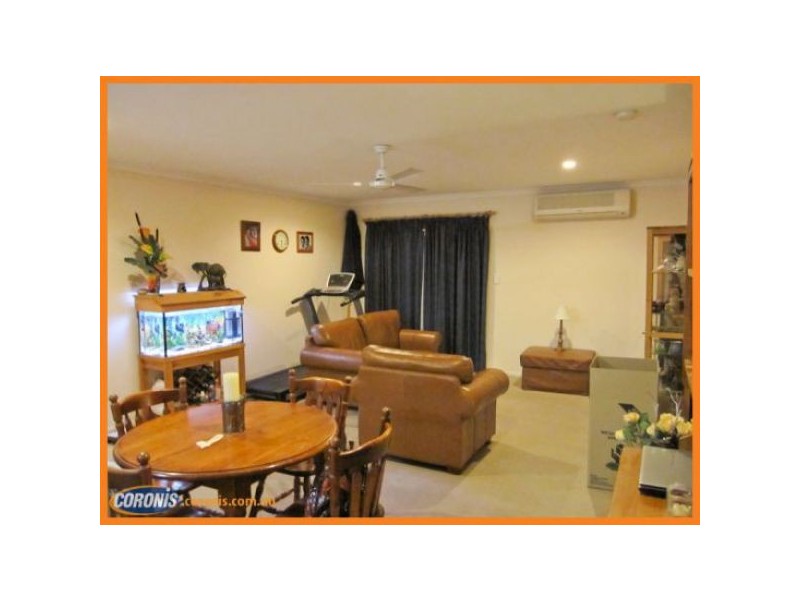 8/262 Cavendish Road, Coorparoo QLD 4151