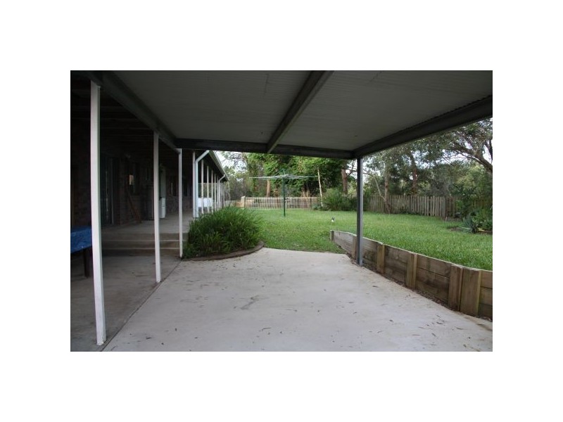 26 Fairway Drive, Redland Bay QLD 4165