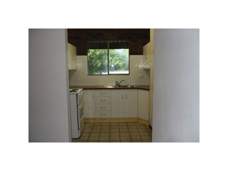 26 Fairway Drive, Redland Bay QLD 4165