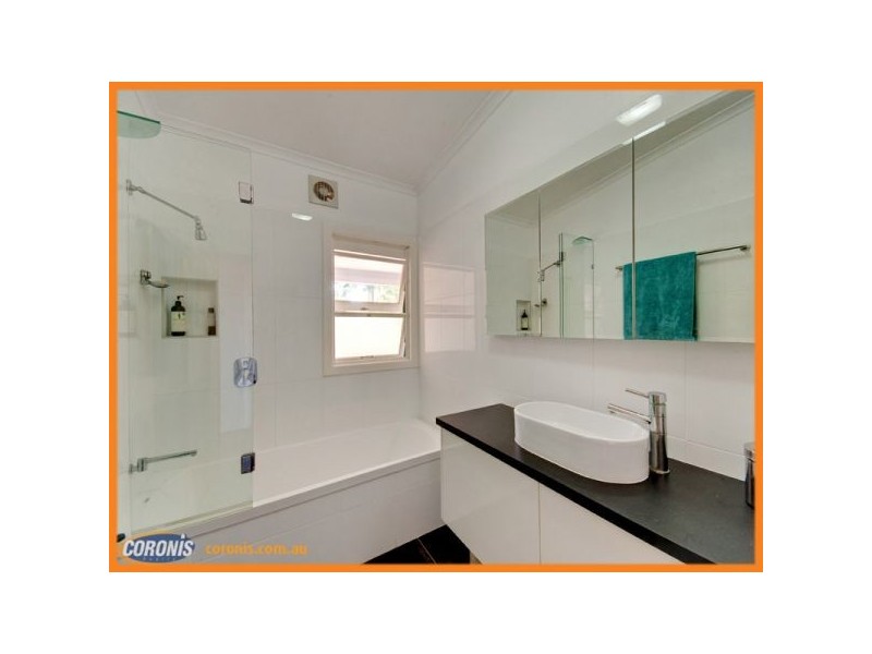 8 Deborah Street, Geebung QLD 4034