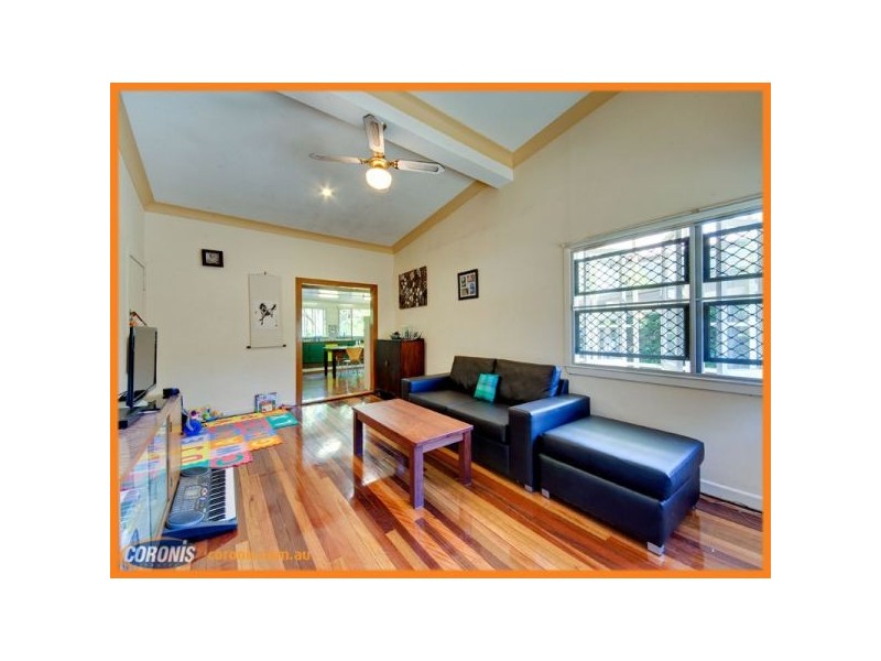 8 Deborah Street, Geebung QLD 4034