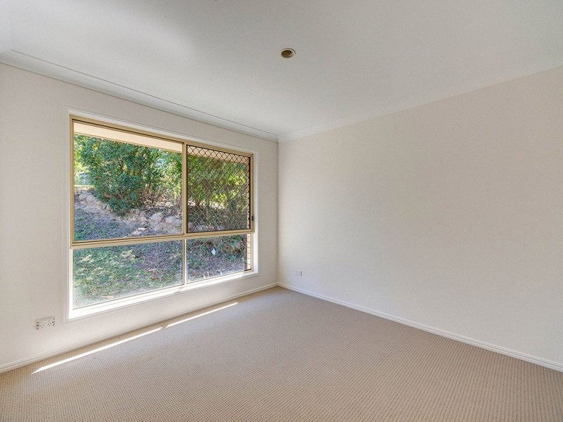 21 Bookleaf Place, Bridgeman Downs QLD 4035