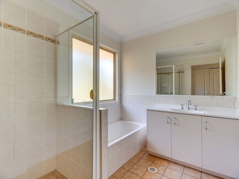 21 Bookleaf Place, Bridgeman Downs QLD 4035