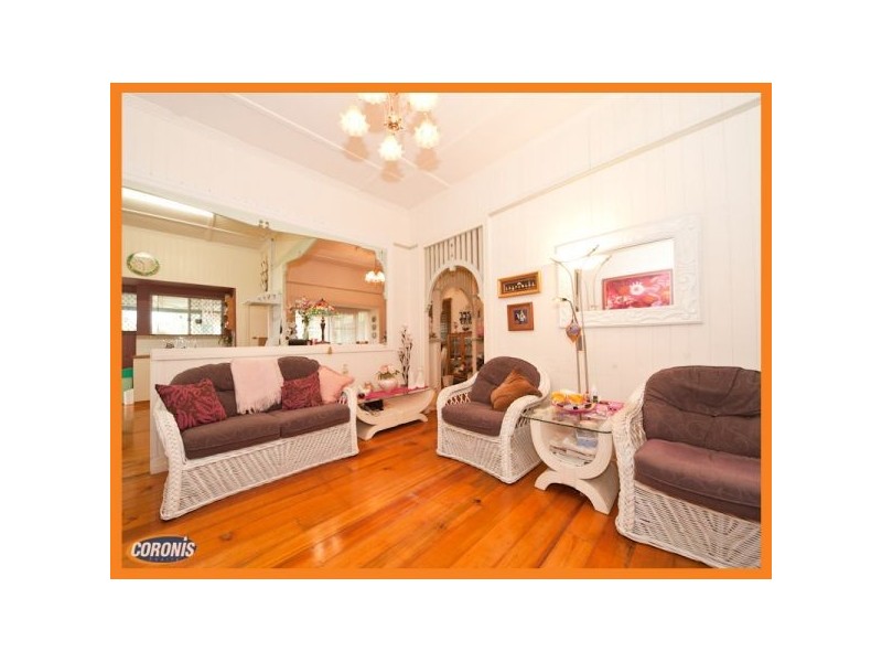 Holland Park QLD 4121