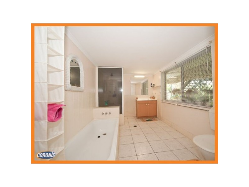 Holland Park QLD 4121