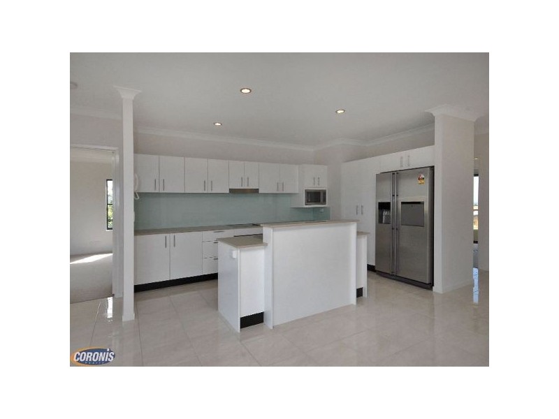 15/30 Gayundah Esplanade, Woody Point QLD 4019