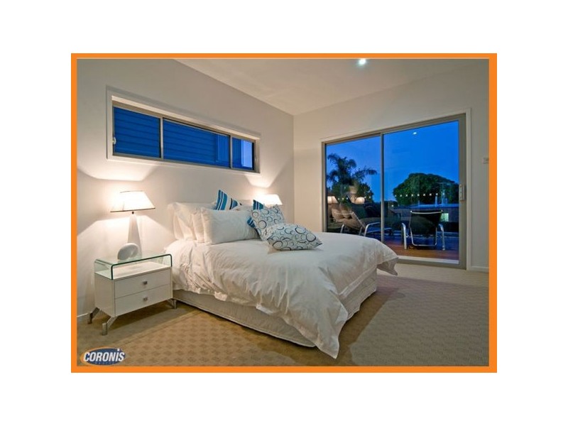 132 Carlton Terrace, Manly QLD 4179