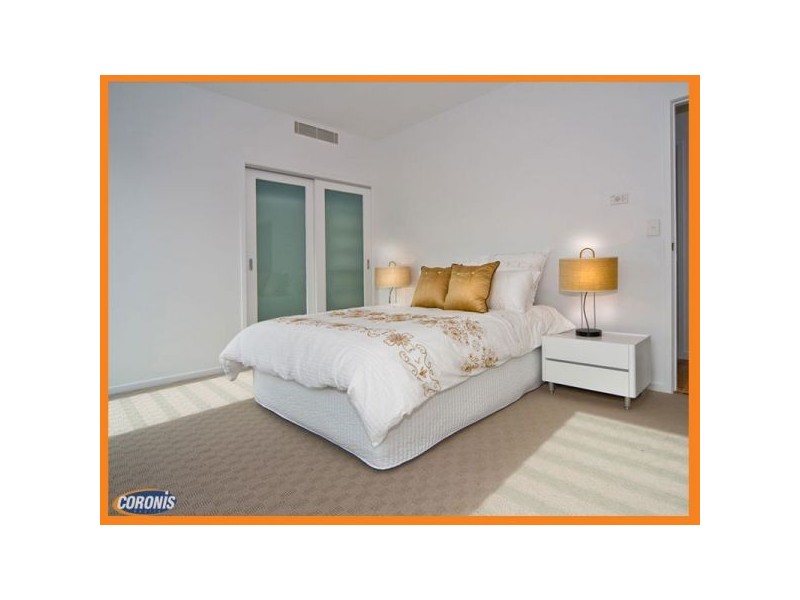 130 Carlton Terrace, Manly QLD 4179