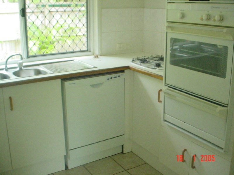 2 Daffodil Close, Zillmere QLD 4034