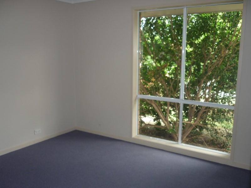 24 Hibiscus Circuit, Fitzgibbon QLD 4018