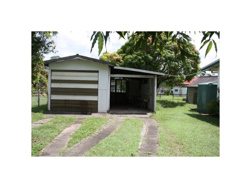 15  Bovey Street, Coopers Plains QLD 4108