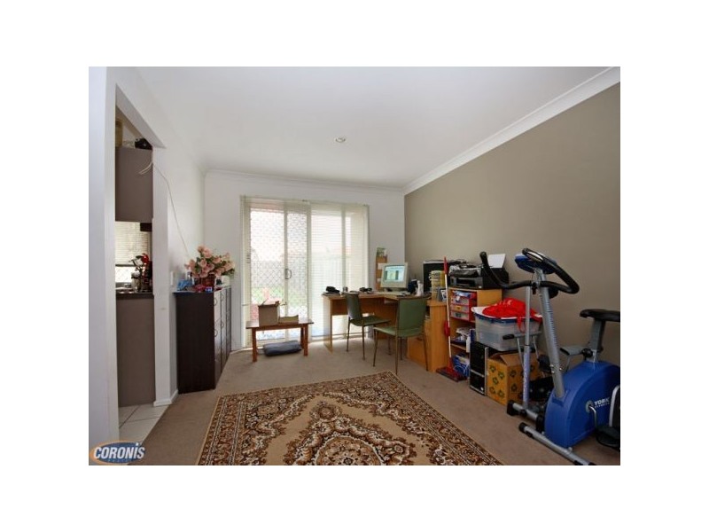 18 Ellis Court, Sandstone Point QLD 4511