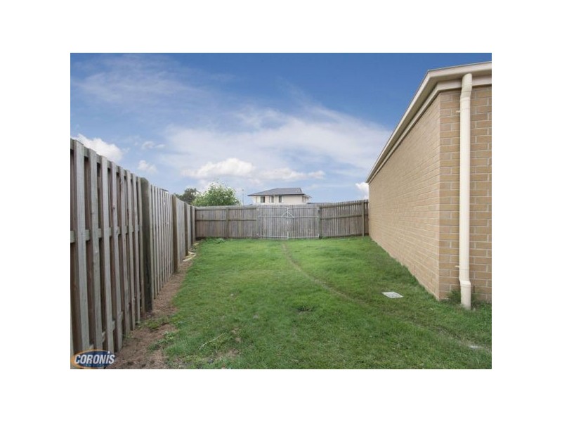 18 Ellis Court, Sandstone Point QLD 4511